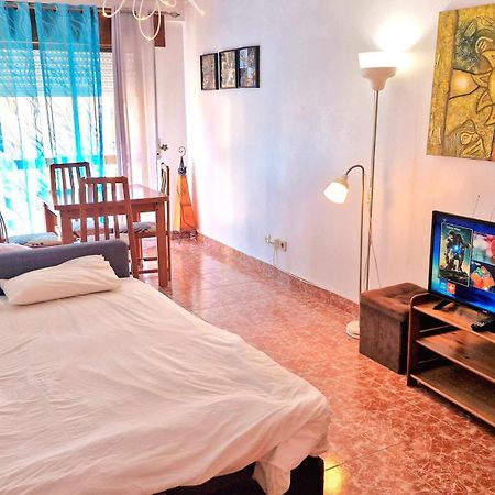 Апартаменты Enjoy Lisbon Cascais Sintra 1200 Metres To Metro Blue Line Sintra Rail Line Free Parking Амадора Экстерьер фото