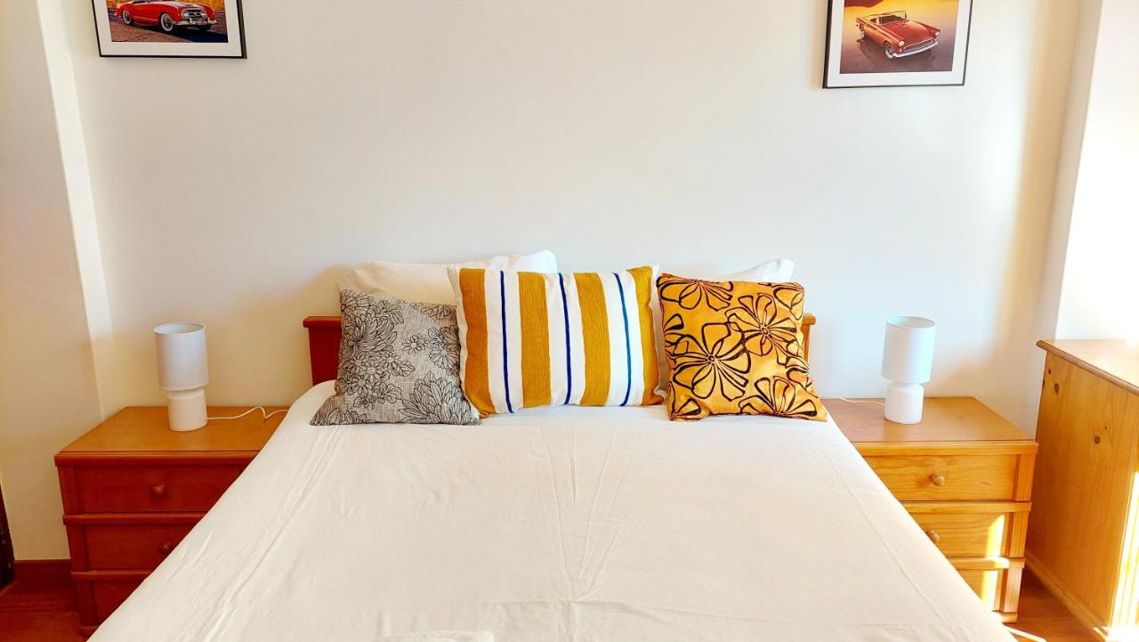 Апартаменты Enjoy Lisbon Cascais Sintra 1200 Metres To Metro Blue Line Sintra Rail Line Free Parking Амадора Экстерьер фото