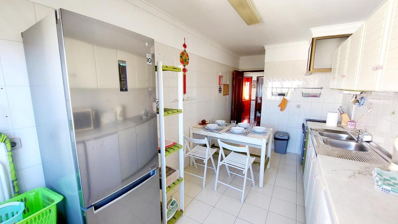 Апартаменты Enjoy Lisbon Cascais Sintra 1200 Metres To Metro Blue Line Sintra Rail Line Free Parking Амадора Экстерьер фото