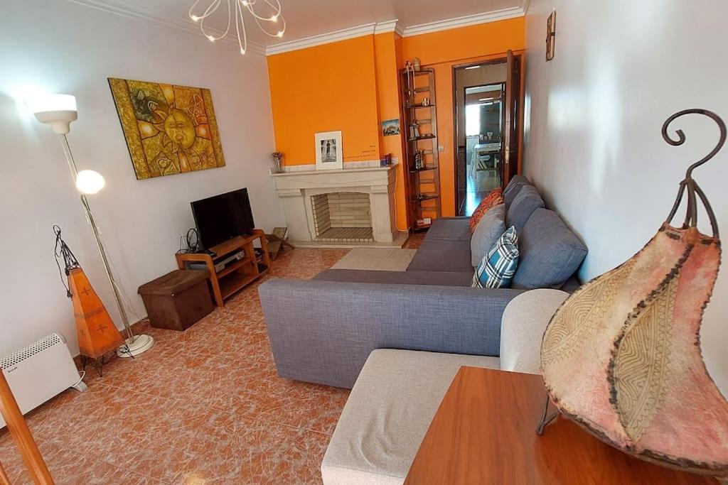 Апартаменты Enjoy Lisbon Cascais Sintra 1200 Metres To Metro Blue Line Sintra Rail Line Free Parking Амадора Экстерьер фото