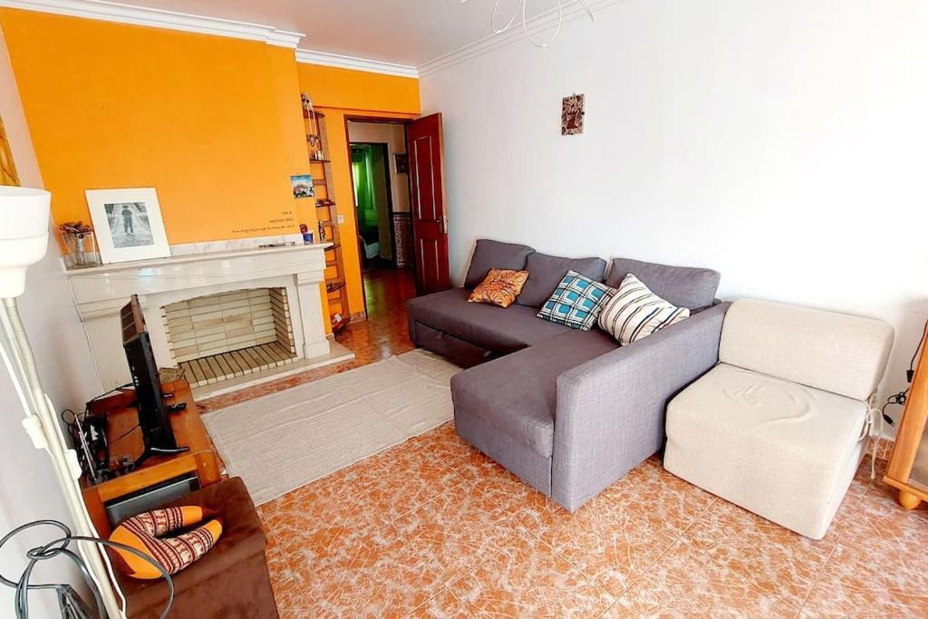 Апартаменты Enjoy Lisbon Cascais Sintra 1200 Metres To Metro Blue Line Sintra Rail Line Free Parking Амадора Экстерьер фото